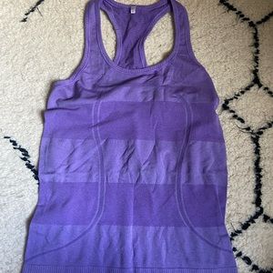 Lululemon tank top